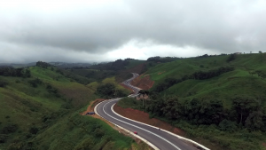Carretera Florencia - Naranjo