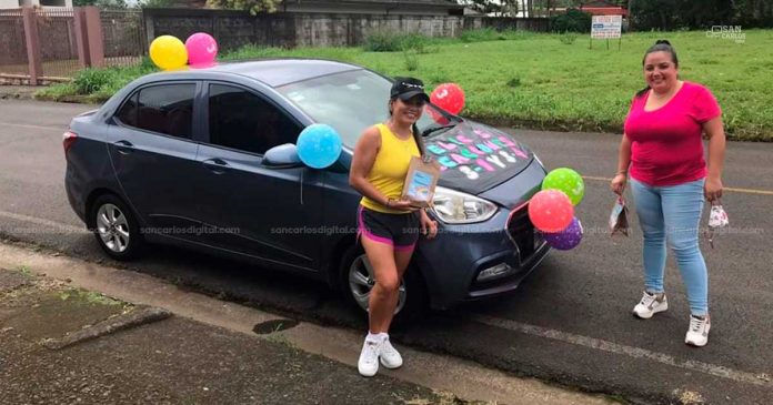 maestras-carro2